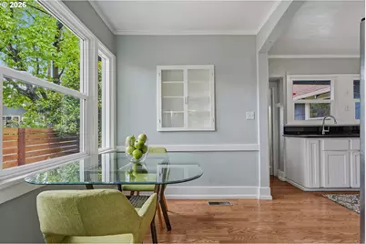 6805 N Michigan Ave, Portland, OR 97217 - Photo 17