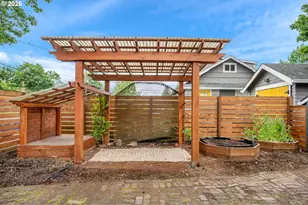 6805 N Michigan Ave, Portland, OR 97217 - Photo 31
