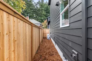 7605 N Woolsey Ave, Portland, OR 97203 - Photo 27