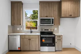 7605 N Woolsey Ave, Portland, OR 97203 - Photo 19