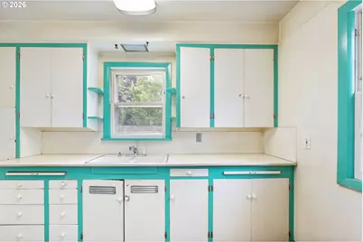 1926 N Willamette Blvd, Portland, OR 97217 - Photo 11