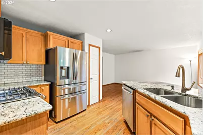 23855 SW Red Fern Dr, Sherwood, OR 97140 - Photo 9