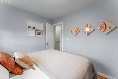 523 W Broccoli St, Roseburg, OR 97471 - Photo 27