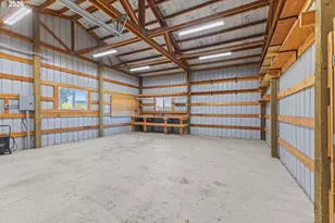 19521 Hwy 42, Camas Valley, OR 97416 - Photo 43
