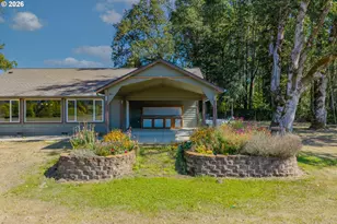 19521 Hwy 42, Camas Valley, OR 97416 - Photo 11