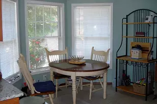 321 Arcadia Dr, Roseburg, OR 97471 - Photo 9