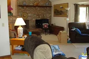 321 Arcadia Dr, Roseburg, OR 97471 - Photo 11