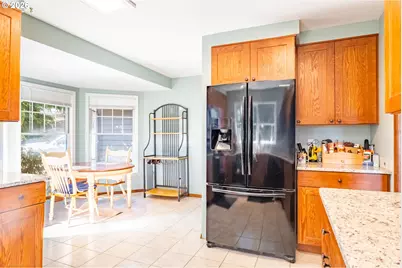 321 Arcadia Dr, Roseburg, OR 97471 - Photo 13