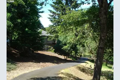 321 Arcadia Dr, Roseburg, OR 97471 - Photo 21