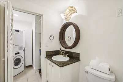 790 SE Webber St #310, Portland, OR 97202 - Photo 7