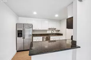 790 SE Webber St, Portland, OR 97202 - Photo 11
