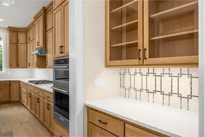 13148 NW Carson Rd, Portland, OR 97229 - Photo 9