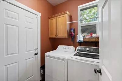 5467 Baden Way, Eugene, OR 97402 - Photo 21