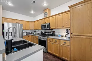 5467 Baden Way, Eugene, OR 97402 - Photo 15