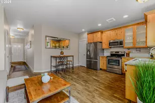 1305 NE 82nd Dr, Vancouver, WA 98665 - Photo 5