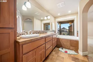 683 N V St, Washougal, WA 98671 - Photo 23