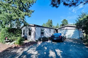 129 Evergreen Ln, Florence, OR 97439 - Photo 1