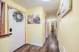 889 45th Ave NE, Salem, OR 97301 - Photo 7