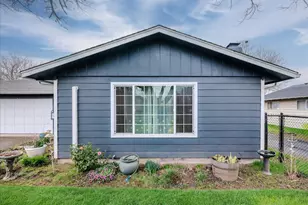 889 45th Ave NE, Salem, OR 97301 - Photo 3