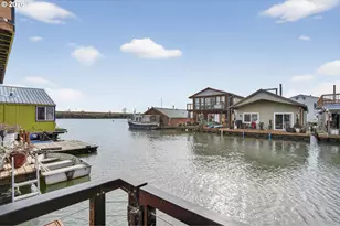 34326 Johnson's Landing Rd, Scappoose, OR 97056 - Photo 29