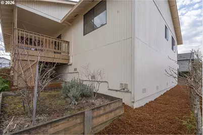 1669 Nut Tree Dr NW, Salem, OR 97304 - Photo 41