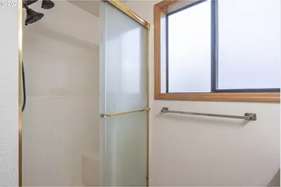 1669 Nut Tree Dr NW, Salem, OR 97304 - Photo 29