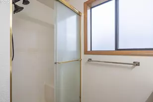 1669 Nut Tree Dr NW, Salem, OR 97304 - Photo 29