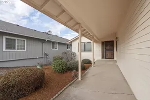 1669 Nut Tree Dr NW, Salem, OR 97304 - Photo 39