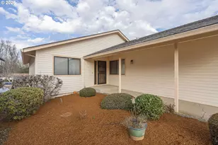 1669 Nut Tree Dr NW, Salem, OR 97304 - Photo 37