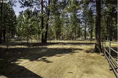 15730 Jackpine Rd, La Pine, OR 97739 - Photo 45