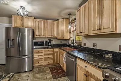 15730 Jackpine Rd, La Pine, OR 97739 - Photo 17