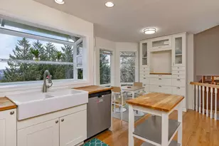 17765 Hillside Dr, West Linn, OR 97068 - Photo 11