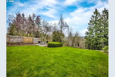 17765 Hillside Dr, West Linn, OR 97068 - Photo 37