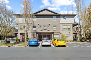 600 NE Newstead Ln, Hillsboro, OR 97006 - Photo 1