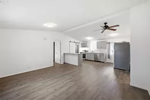 16812 SE 1st St, Vancouver, WA 98684 - Photo 7