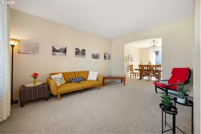 15572 SE Gladys Rose Way, Damascus, OR 97089 - Photo 5