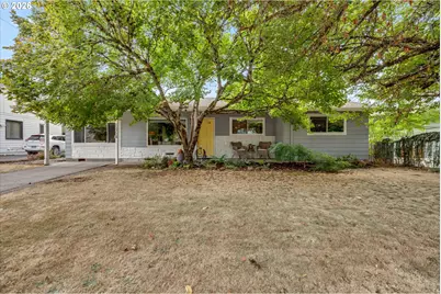 13724 SE Lincoln St, Portland, OR 97233 - Photo 1