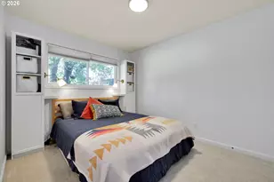 13724 SE Lincoln St, Portland, OR 97233 - Photo 23