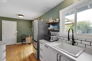 13724 SE Lincoln St, Portland, OR 97233 - Photo 21