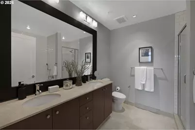 1025 NW Couch St #1212, Portland, OR 97209 - Photo 33