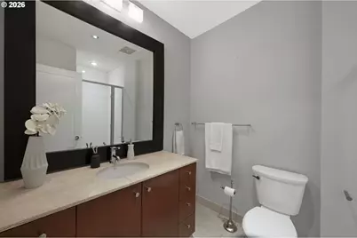 1025 NW Couch St #1212, Portland, OR 97209 - Photo 39