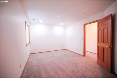 14629 SE 130th Dr, Clackamas, OR 97015 - Photo 17