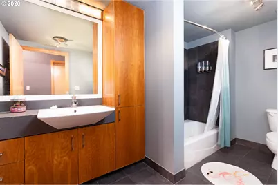 1130 NW 12th Ave #116, Portland, OR 97209 - Photo 19