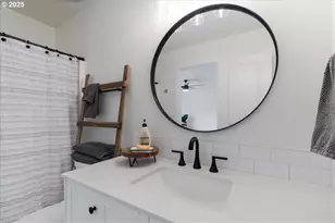 115 NE 39th Ave, Hillsboro, OR 97124 - Photo 31