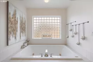 115 NE 39th Ave, Hillsboro, OR 97124 - Photo 33