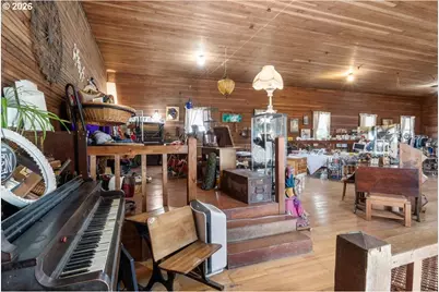 13651 NE River Rd, Gervais, OR 97026 - Photo 17