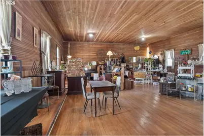 13651 NE River Rd, Gervais, OR 97026 - Photo 11