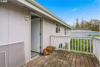 2154 Oregon St #129, Saint Helens, OR 97051 - Photo 19