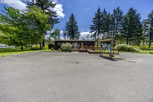 45632 McKenzie Hwy, Vida, OR 97488 - Photo 5