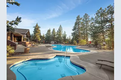 61072 Manhae Loop, Bend, OR 97702 - Photo 39